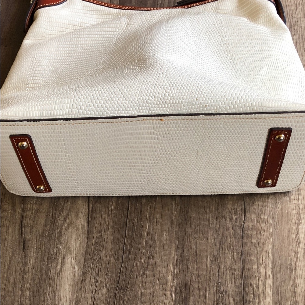 Dooney & Bourke Peddle Grain Hobo White and Brown Shoulder Bag - Picture 12 of 12